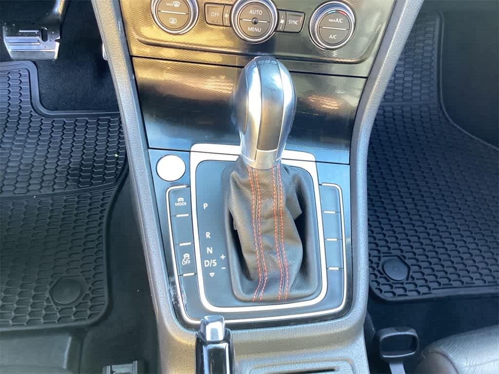 2015 Volkswagen Golf GTI Autobahn w/Performance Pkg